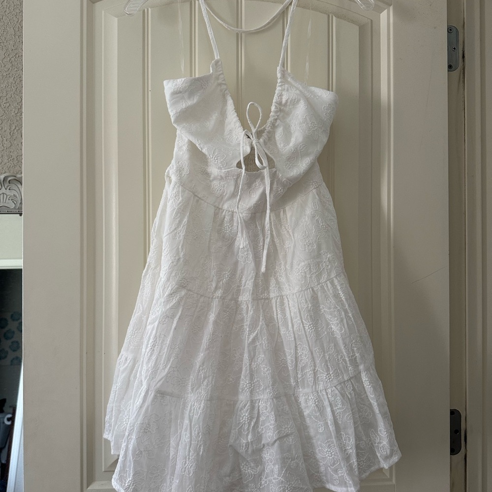 Never worn Petal & Pup strappy sundress